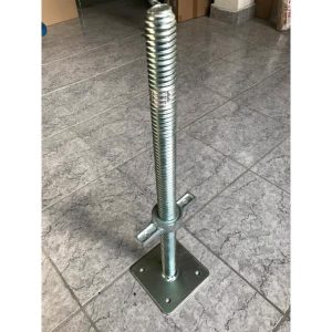 Tornillon nivelador regulable para andamio –  0,60 Mts